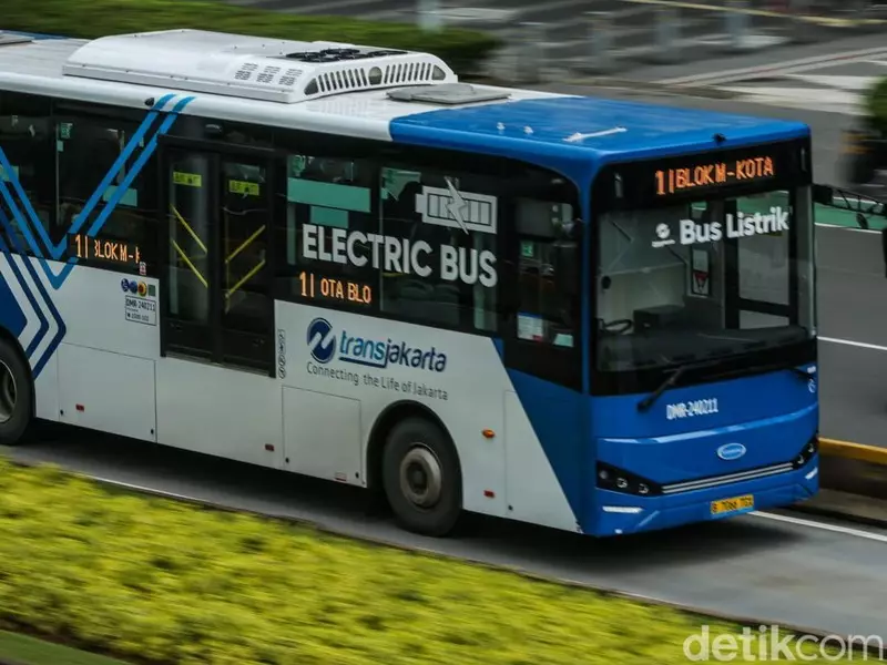 Ada Demo, TransJakarta Alihkan Sejumlah Rute di Jakpus