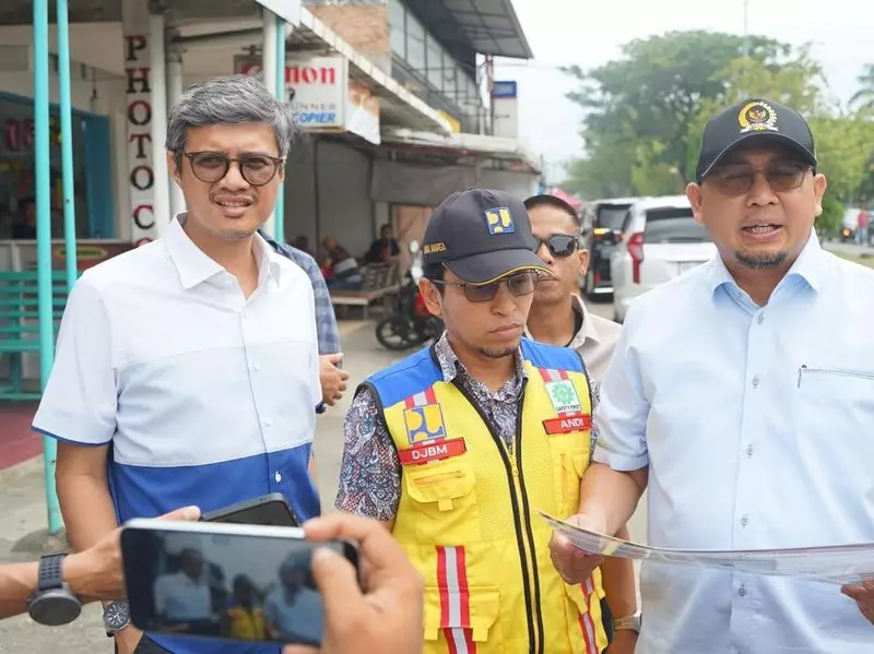 Andre Rosiade: Prabowo Kucurkan Rp 44 M Perbaikan Jalan Bypass-Kampus Unand