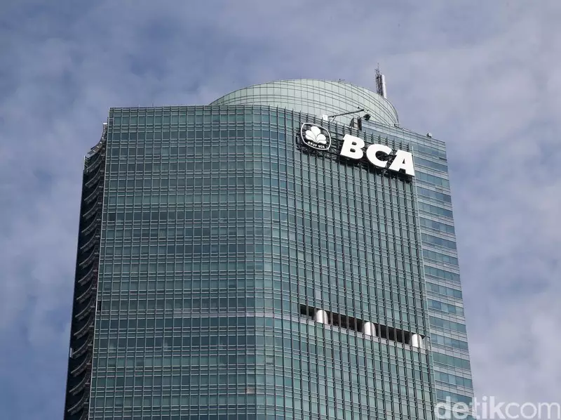 BCA Bantah Mau Diakuisisi Haji Isam!