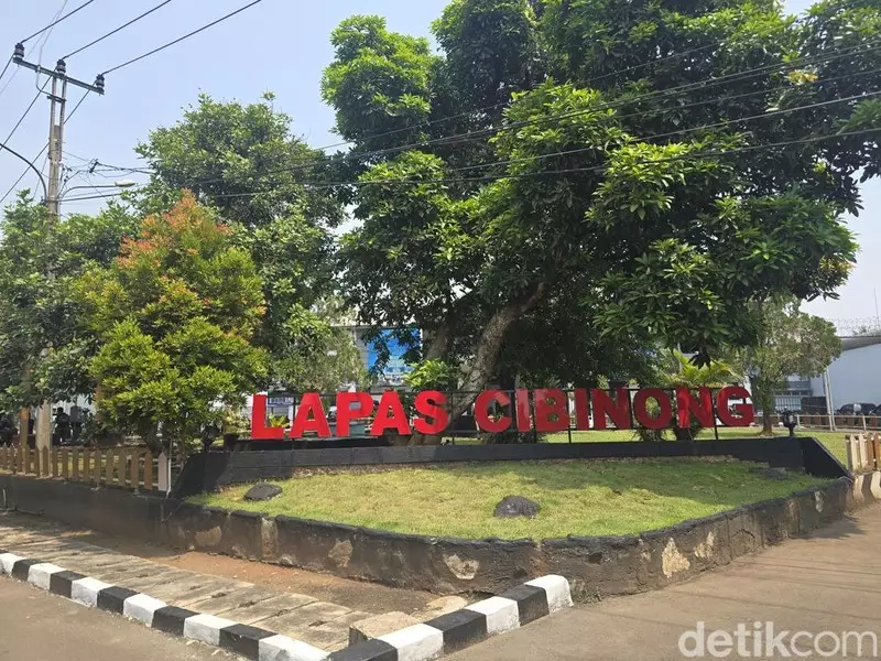 Beda Kondisi Rumah Pegawai Lapas Cibinong Saat Disidak Ombudsman dan Menteri