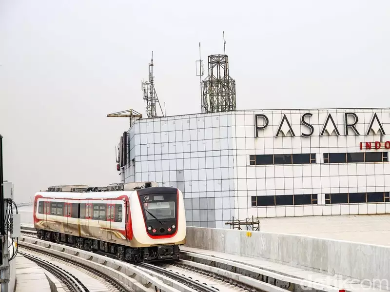 Danantara Ditugaskan Prabowo Bantu Perpanjang Rute LRT ke Halim dan JIS