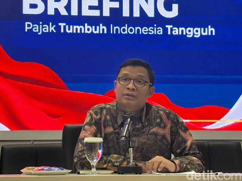 Dirjen Pajak Akui Minta Suahasil Batalkan Perombakan Pejabat Era Purbaya