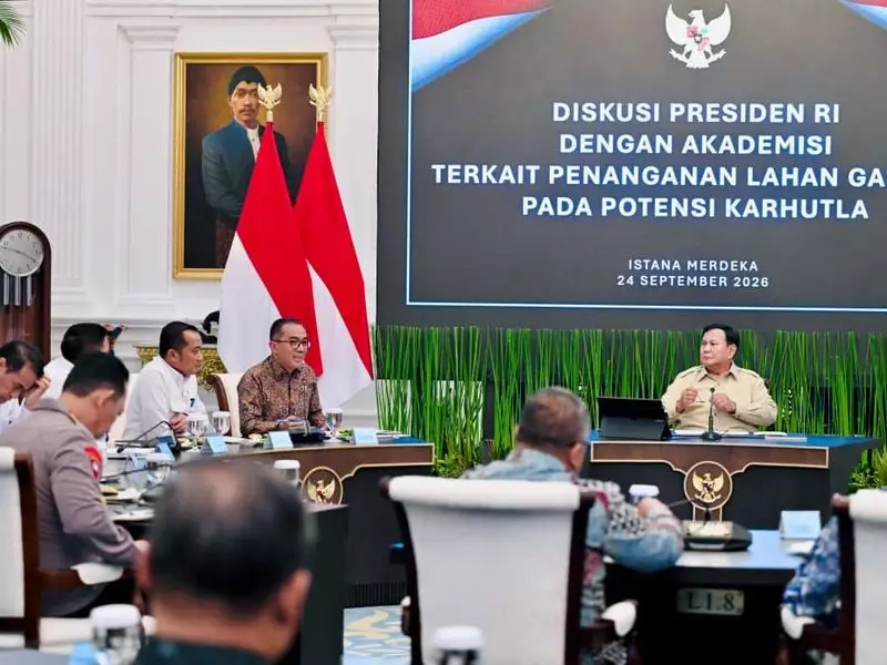 Diskusi Karhutla dengan Pakar, Prabowo: Ada Perda 1 Orang Boleh Bakar 2 Ha