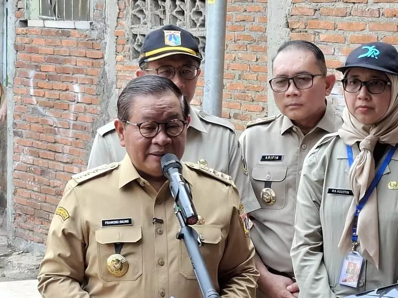 DPRD Sorot Desil Penerima Bansos, Pramono: DKI Tak Bisa Ubah Keputusan Pusat