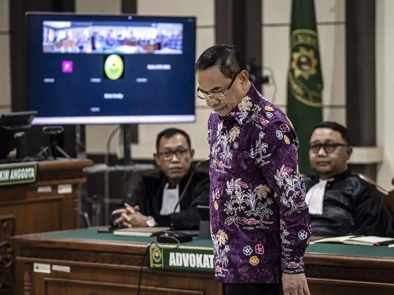Eks Bupati Pati Sudewo Dituntut 8,5 Tahun Bui dan Hak Nyalon Dicabut 5 Tahun