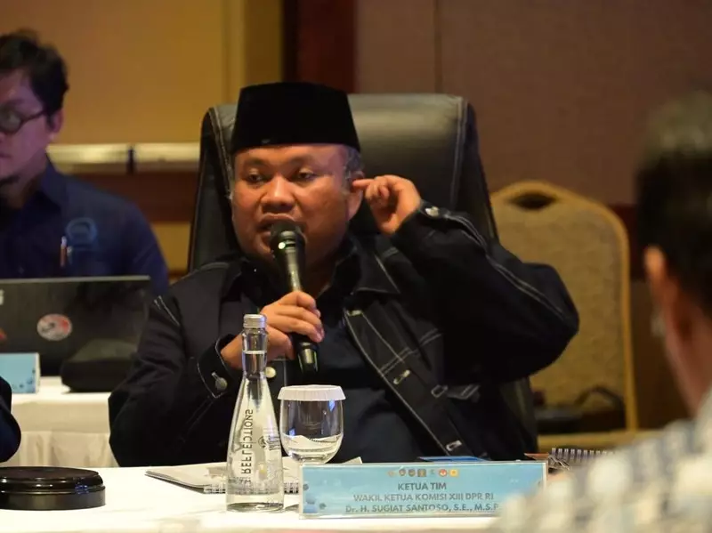 Gerindra Respons Sikap PDIP dan NasDem Jika Prabowo Reshuffle Kabinet