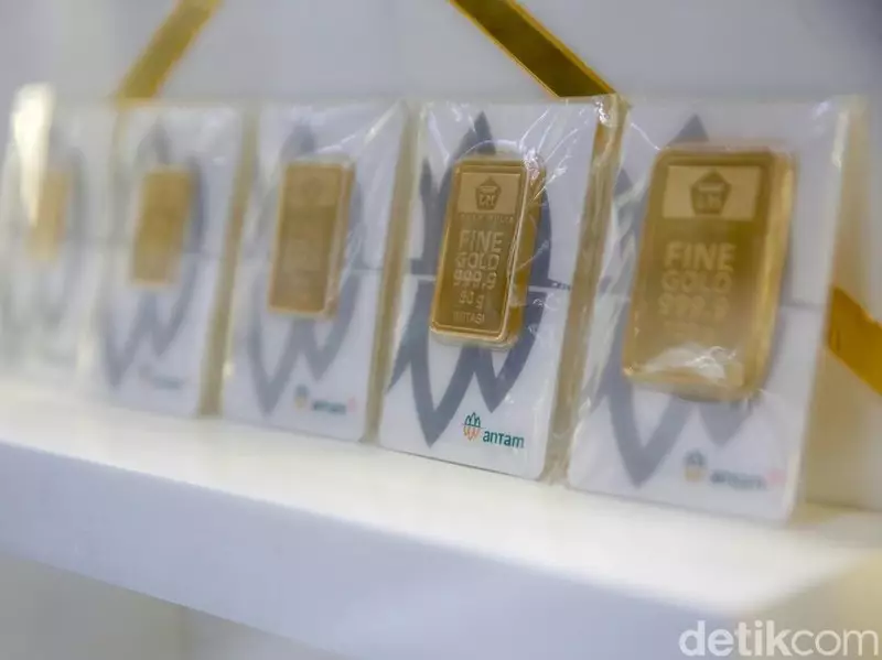 Harga Emas Antam Cuma Naik Rp 5.000/Gram