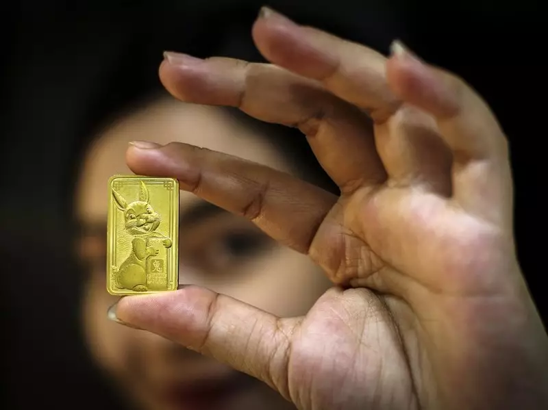 Harga Emas Antam Hari Ini Masih Rp 2,5 Jutaan