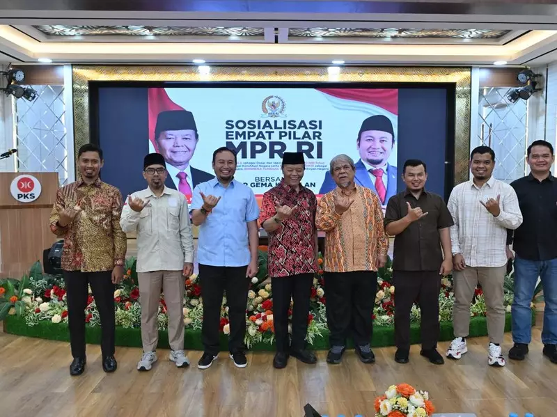 HNW Ingatkan Anak Muda, Para Pendiri Bangsa Berjuang Sejak Muda