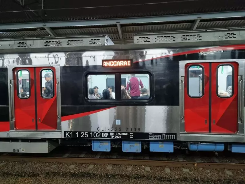 Imbas Problem Pintu Kereta INKA, 3 Perjalanan KRL Rute Bogor-Kota Telat