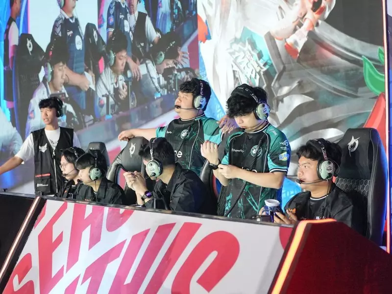 Jadwal MPL ID S18 Hari Ini: RRQ Hoshi Vs Dewa United Esports