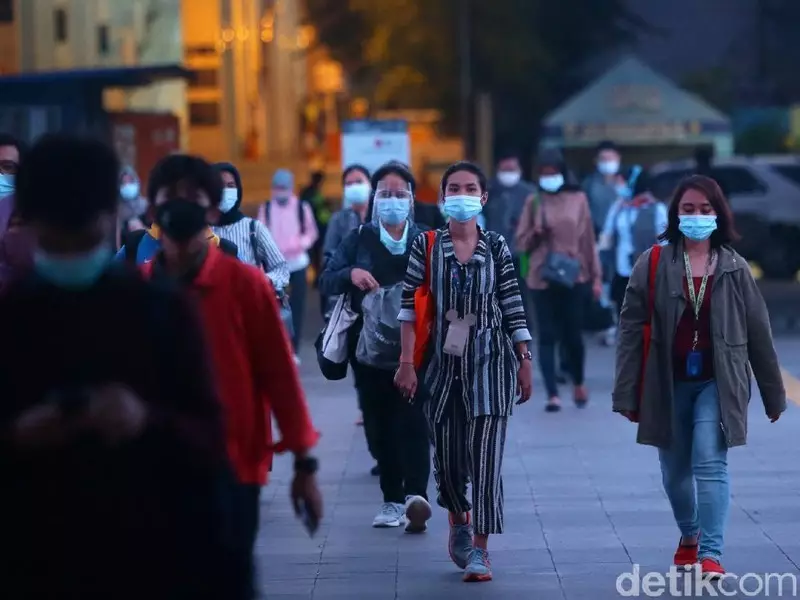 Kasus ISPA di Jakarta Naik Jadi 15,7%, Warga Diimbau Pakai Masker