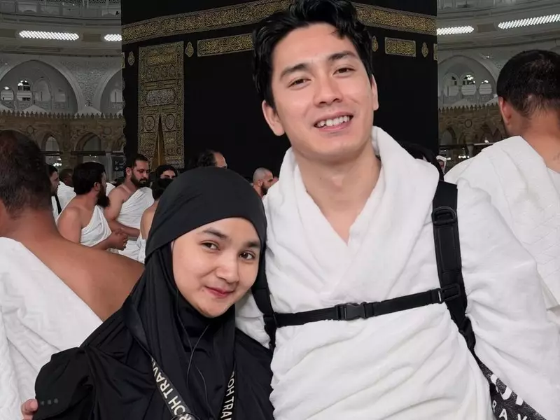 Kemesraan Evan Marvino dengan Uffridatun Nitami Usai Rujuk