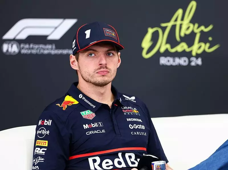 Ketika Max Verstappen Salip 100 Pebalap Hanya dalam 35 Menit