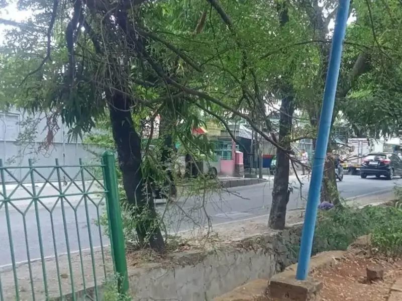 Maling Berulah di RPTRA Pedongkelan Jakbar, Lampu hingga Pagar Digasak