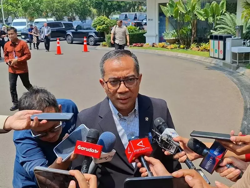 Mendikti hingga Kepala BNN Merapat ke Istana, Bahas Hasil Penelitian Narkoba