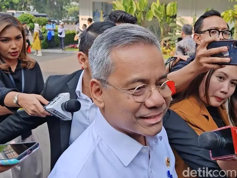 Menkeu Suahasil Perdana Rapat di Istana usai Gantikan Purbaya