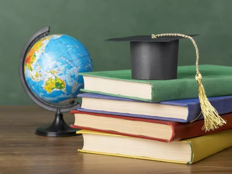 Pendidikan untuk Kemerdekaan, Perjuangan Lawan Kebodohan