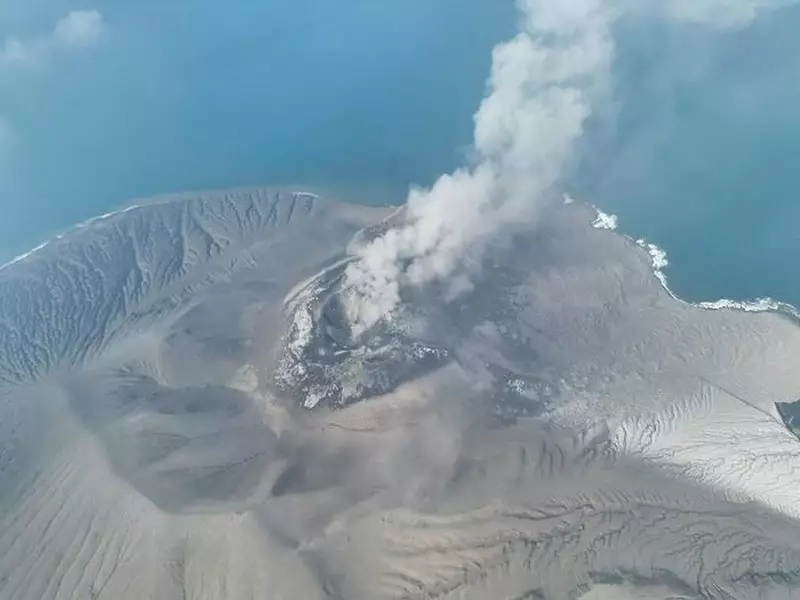 Penyebab Daratan Gunung Anak Krakatau Makin Meluas