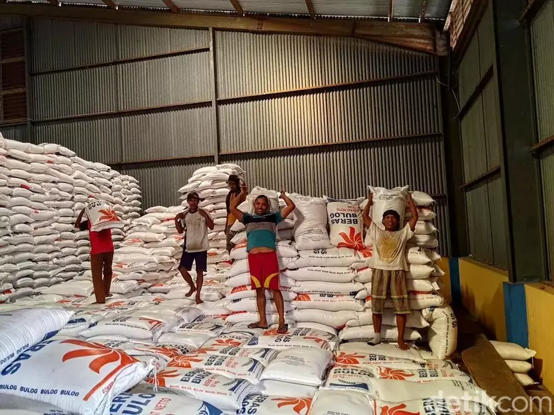 Penyerapan Beras Petani Capai 4 Juta Ton