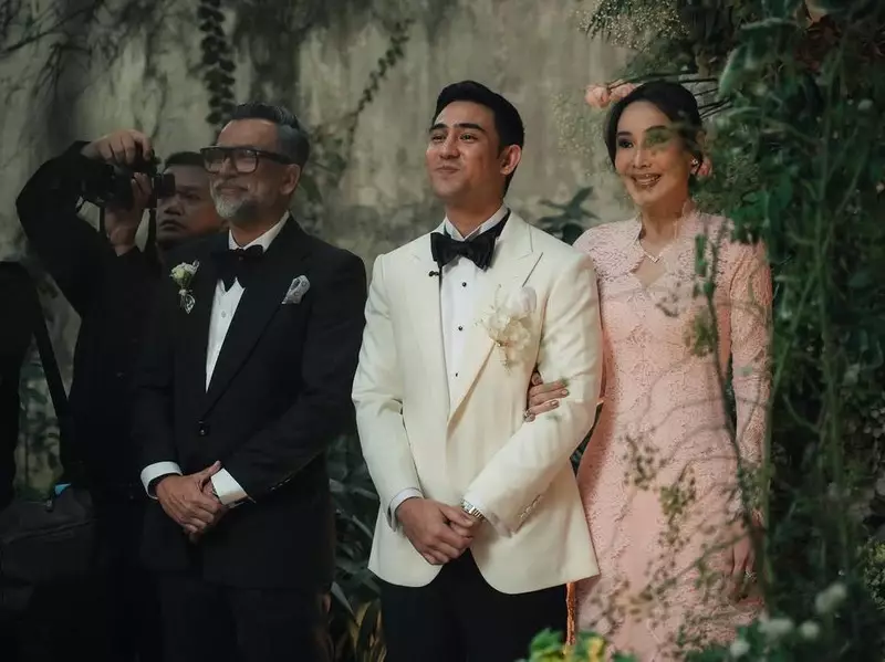 Pesan Mendalam Jeremy Thomas dan Ina Antar Axel Matthew Menikah