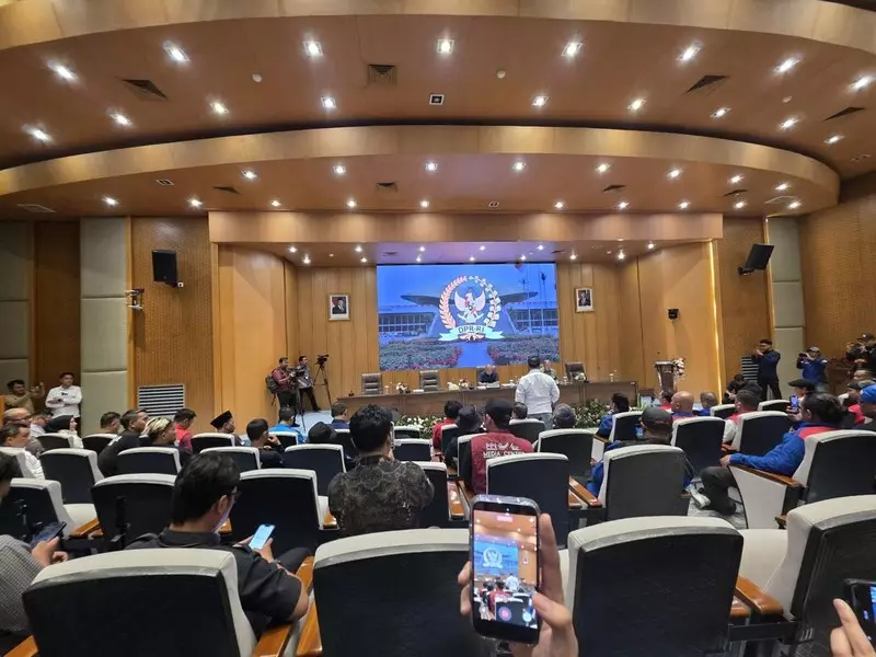 Pimpinan DPR Terima 11 Perwakilan Massa Demo Buruh di DPR