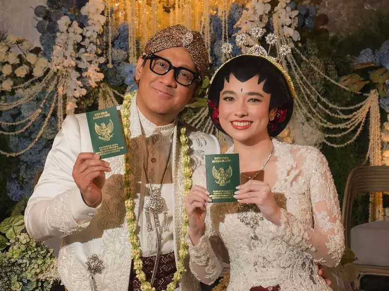 Potret Semringah Andre Taulany Nikahi Amanda Rigby: Asoy Deh Gaspol Beibeh!