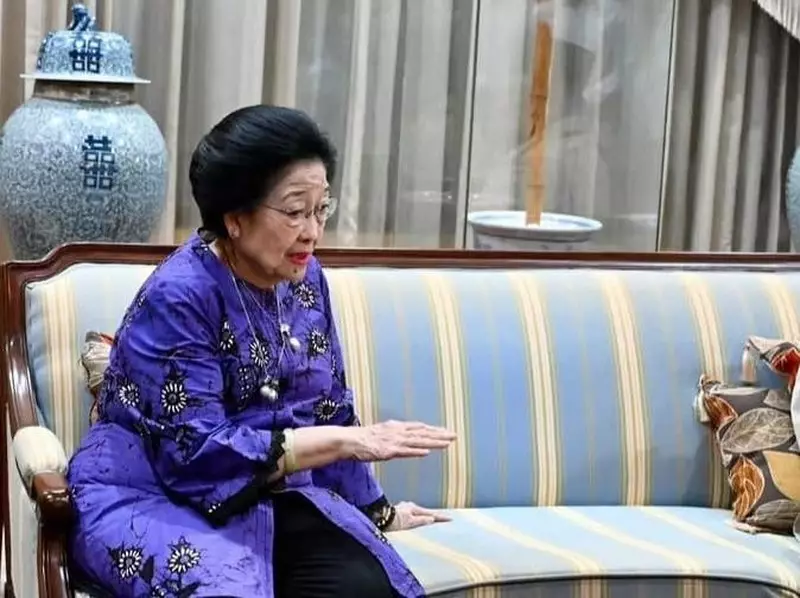 Prabowo Takziah ke Rumah Mega, Sampaikan Dukacita Wafatnya Guruh Soekarnoputra