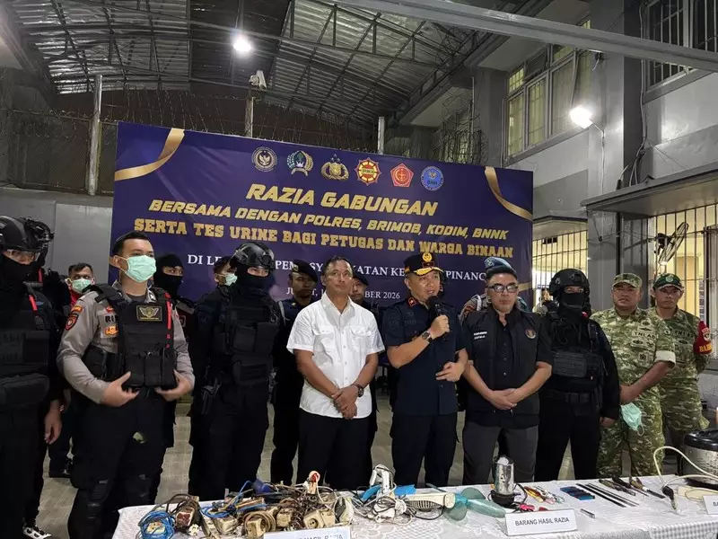 Razia Gabungan Lapas Cipinang Amankan Kabel hingga Alat Pemanas Modifikasi