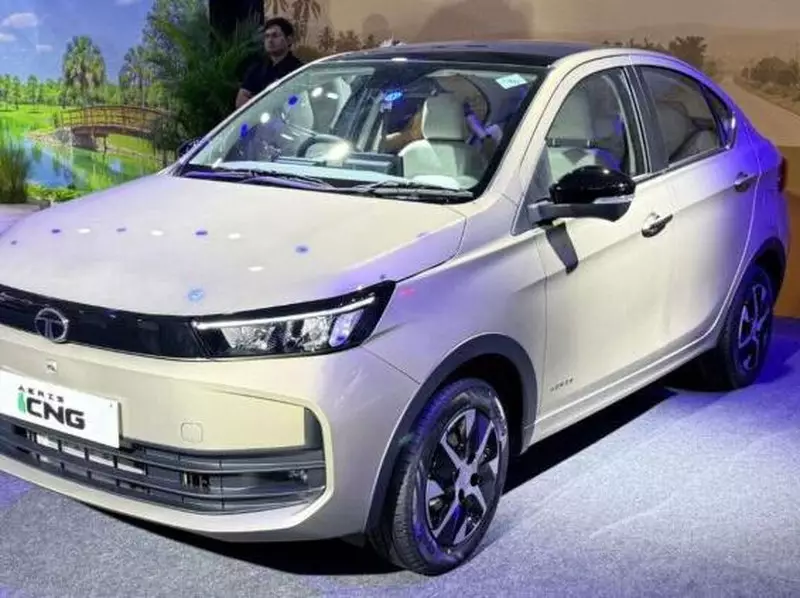 Sedan Murah Rp 90 Jutaan Meluncur, Fiturnya Lengkap Banget!