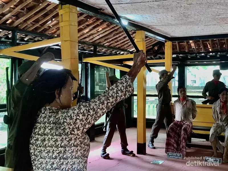 Sejarah Kawasan Lubang Buaya dari 13 Rumah Kini Sisa 3 Rumah