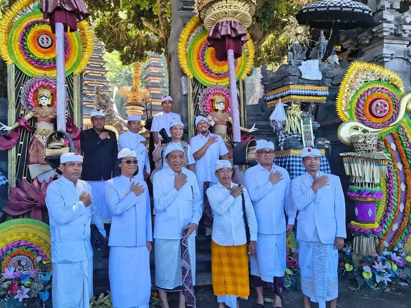 Sekjen Kemenbud Hadiri Upacara Tawur Agung Manca Wali Krama di Bali