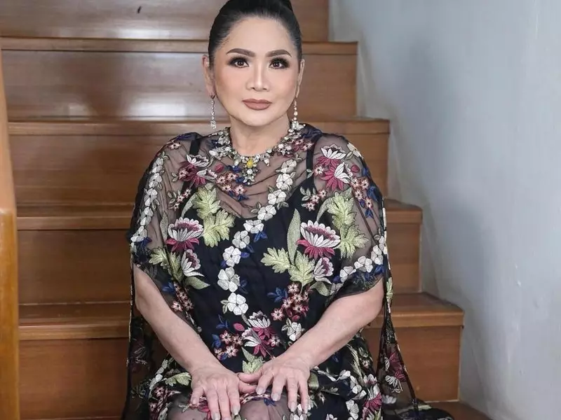 Sesal Vina Panduwinata Soal Kepiting Usai Kepergian Guruh Soekarnoputra