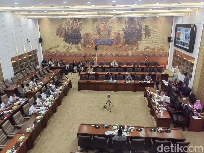 Tok! DPR Restui Impor KRL Bekas Jepang