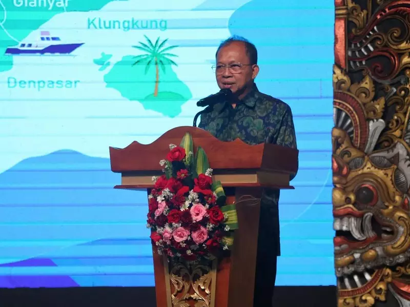 Wayan Koster Bicara Pentingnya Perlindungan Lahan Pertanian di Bali
