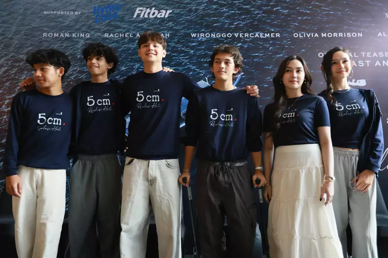 5cm Revolusi Hati Jadi Film Prekuel, Fokus Kisah Zafran Masih SMP