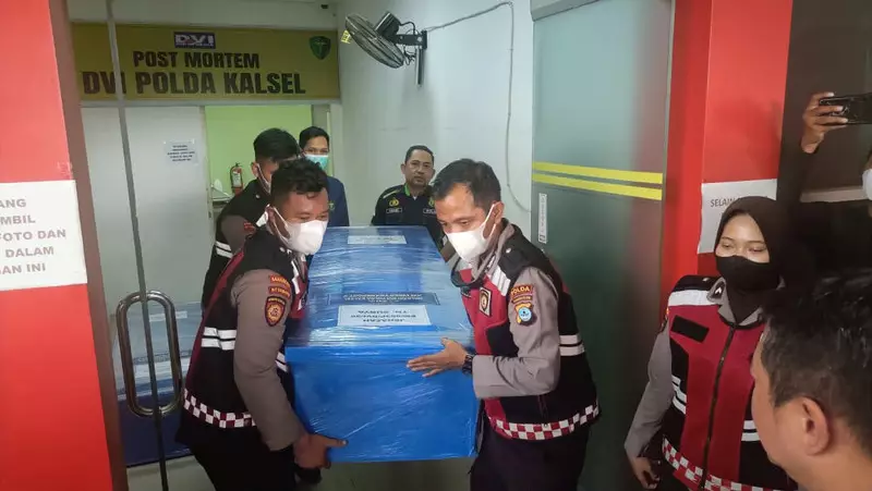 9 Korban KM Virgo Teridentifikasi DVI Polri, Jenazah Diserahkan ke Keluarga