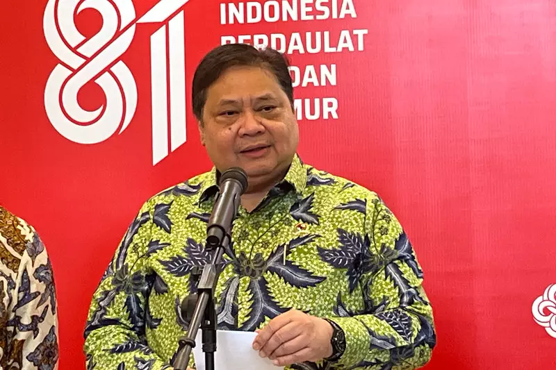 Airlangga Pastikan RI Tak Kena Sanksi AS Meski Impor Minyak Rusia