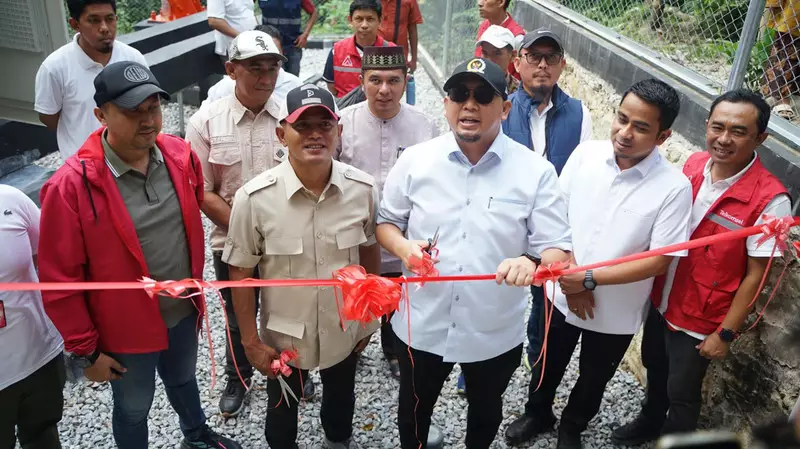 Andre Rosiade Resmikan BTS Telkomsel, Dorong Perkuat Sinyal di Sulik Aia, Solok
