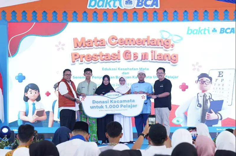 BCA Perluas Akses Kesehatan Mata 3.500 Pelajar Lebih di Jakut & Kepulauan Seribu