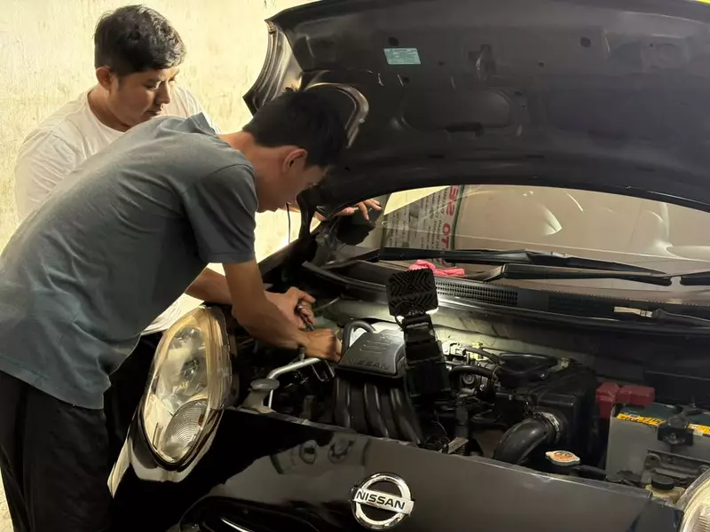 Bengkel Spesialis Ungkap Cara Bikin CVT Nissan Awet di Jalan Macet