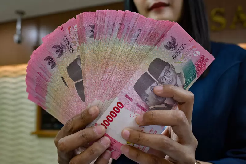 BI Pastikan Rupiah Bertanda Tangan Purbaya dan Perry Warjiyo Tetap Sah