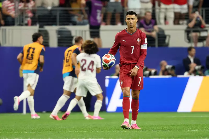 Cristiano Ronaldo Tuntut Larangan Seumur Hidup Fans yang Ejek Duka Diogo Jota