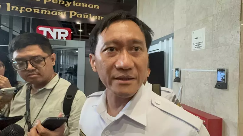 Dirut KAI: Kebutuhan KRL di 2026 105 Trainset, Baru Ada 102