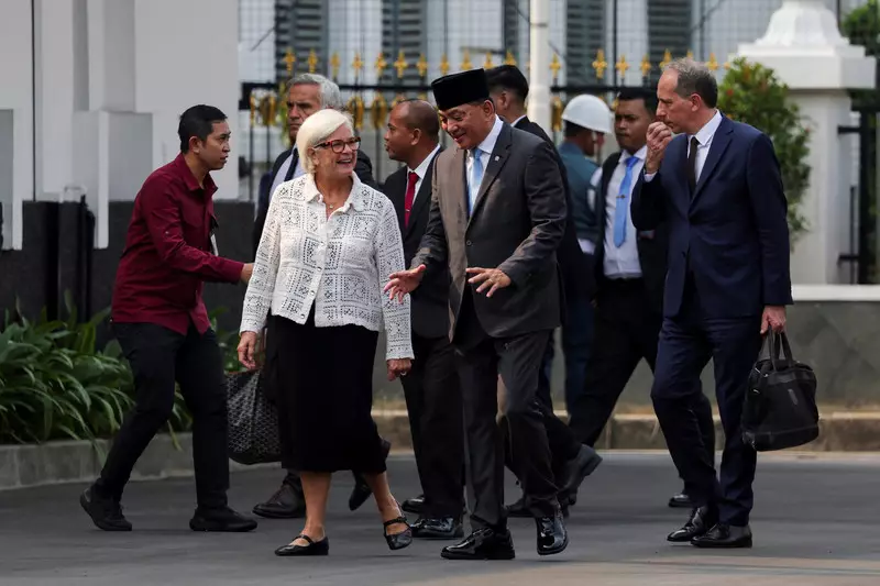 Foto: Menhan Sjafrie Terima Kunjungan Menhan Prancis di Jakarta