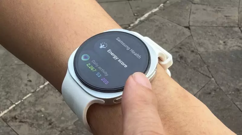 Galaxy Watch9 vs Galaxy Watch Ultra2: Apa Bedanya dan Mana yang Cocok buat Kamu?