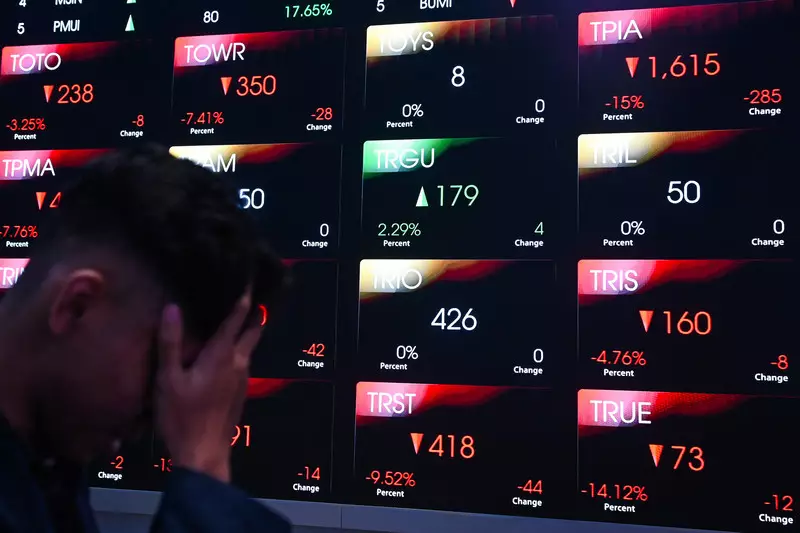 IHSG Ditutup Turun 0,43% ke 6.121, Mayoritas Bursa Asia Ikut Melemah