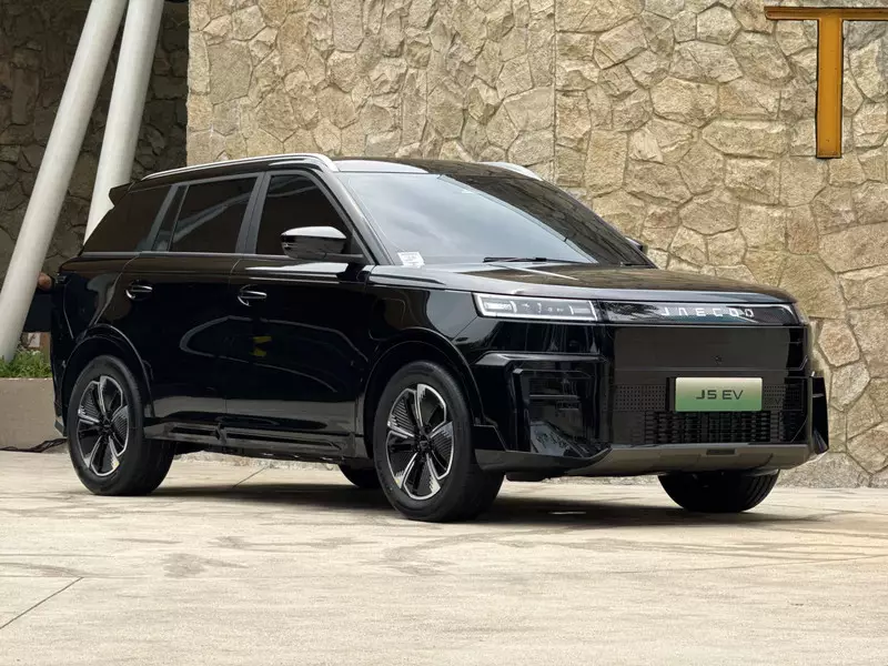 Jaecoo Bakal Jual Aksesori Body Kit J5 EV Secara Terpisah?