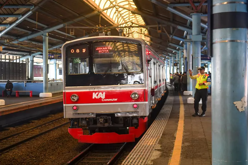KAI Operasikan Kembali 1 KRL Buatan INKA Usai Selesai Perawatan