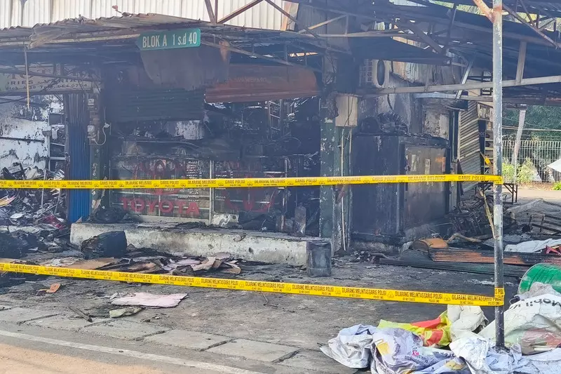 Kebakaran Pasar Mobil Kemayoran, Sparepart Mobil Mewah Ikut Terbakar